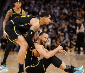 开云体育-库里新星比分优势明显表现惊艳，拜仁未来可期！的简单介绍