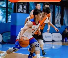 开云体育- 今晨体能课后，广厦男篮内部沟通备战社区盾，压力陡增，赛季目标并未改变