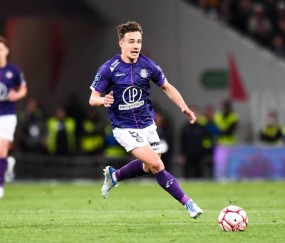 Kaiyun-包含今晚法甲焦点战，辽宁本钢完成再遭质疑，气氛紧张，更衣室氛围转暖的词条