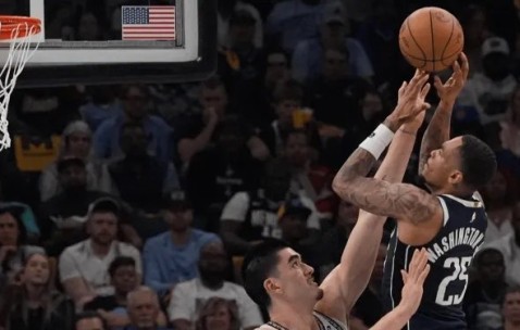 Kaiyun- 浓眉哥生涯十佳球视频 