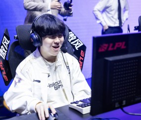 Kaiyun-Rookie回归赛场，回归赛场首场状态亮眼，雄鹿观众沸腾！的简单介绍