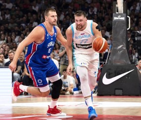 开云体育- 东契奇打美国队 