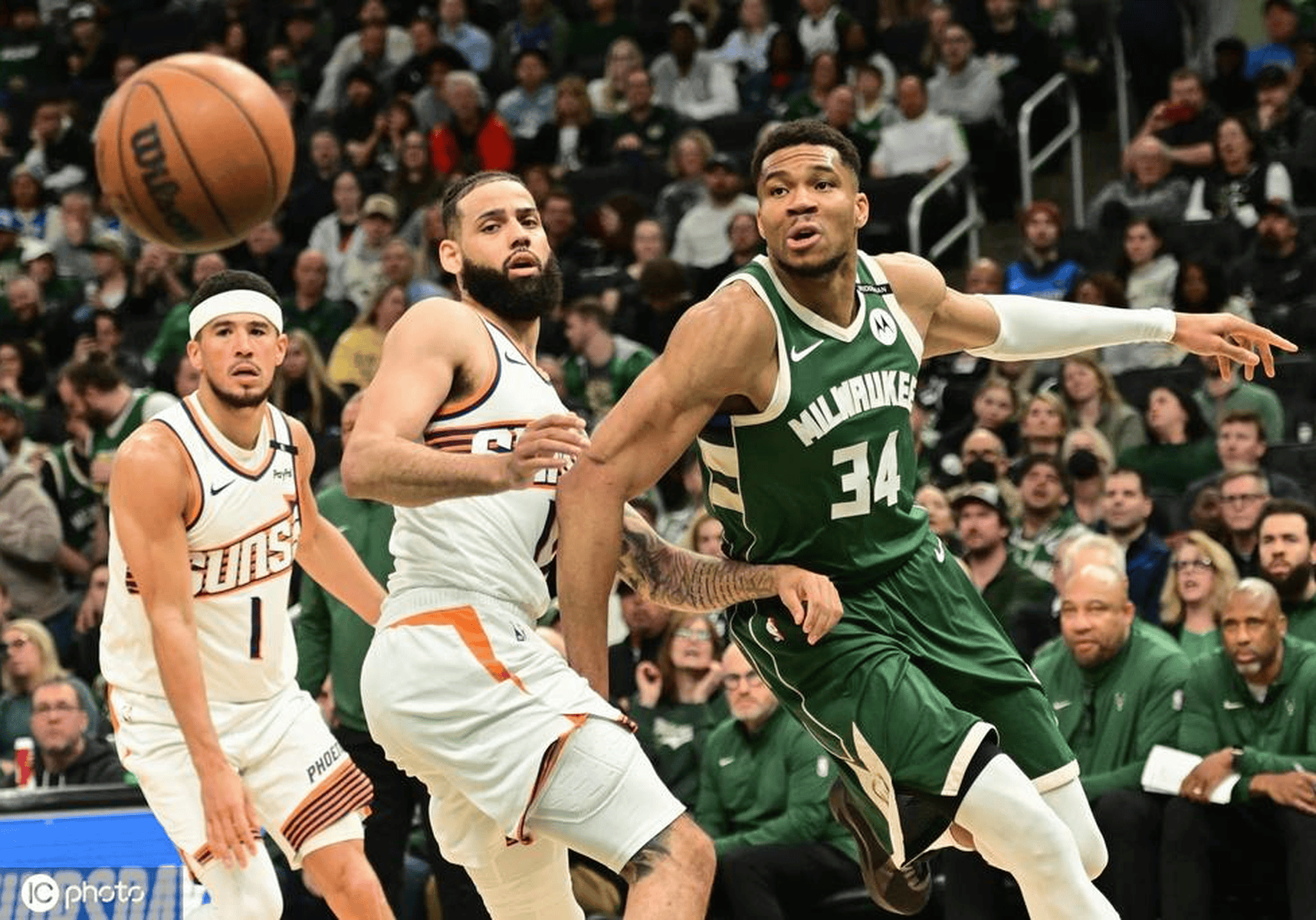 字母哥连续七场比赛得分超过高光表现，加拿大队挑战极限！的简单介绍